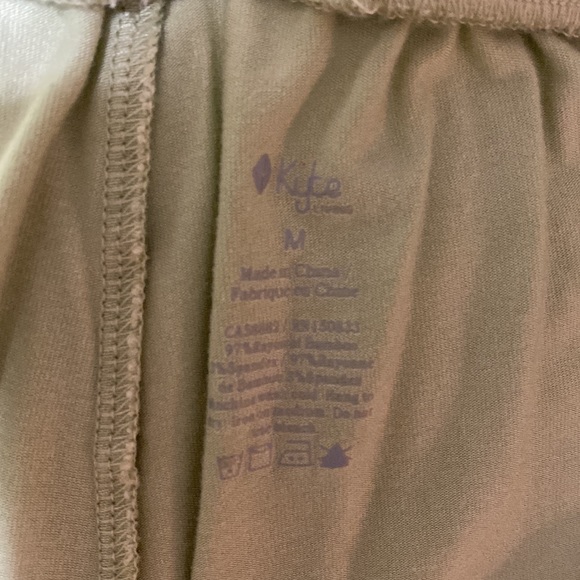 Kyte Baby Women’s Jogger Set in Pistachio - Picture 13 of 14